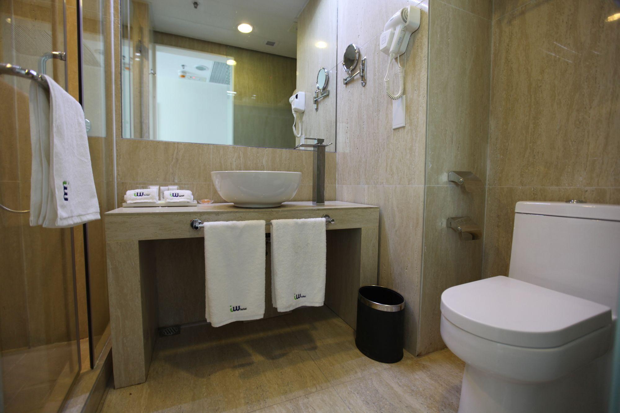 הונג קונג Iw Hotel מראה חיצוני תמונה