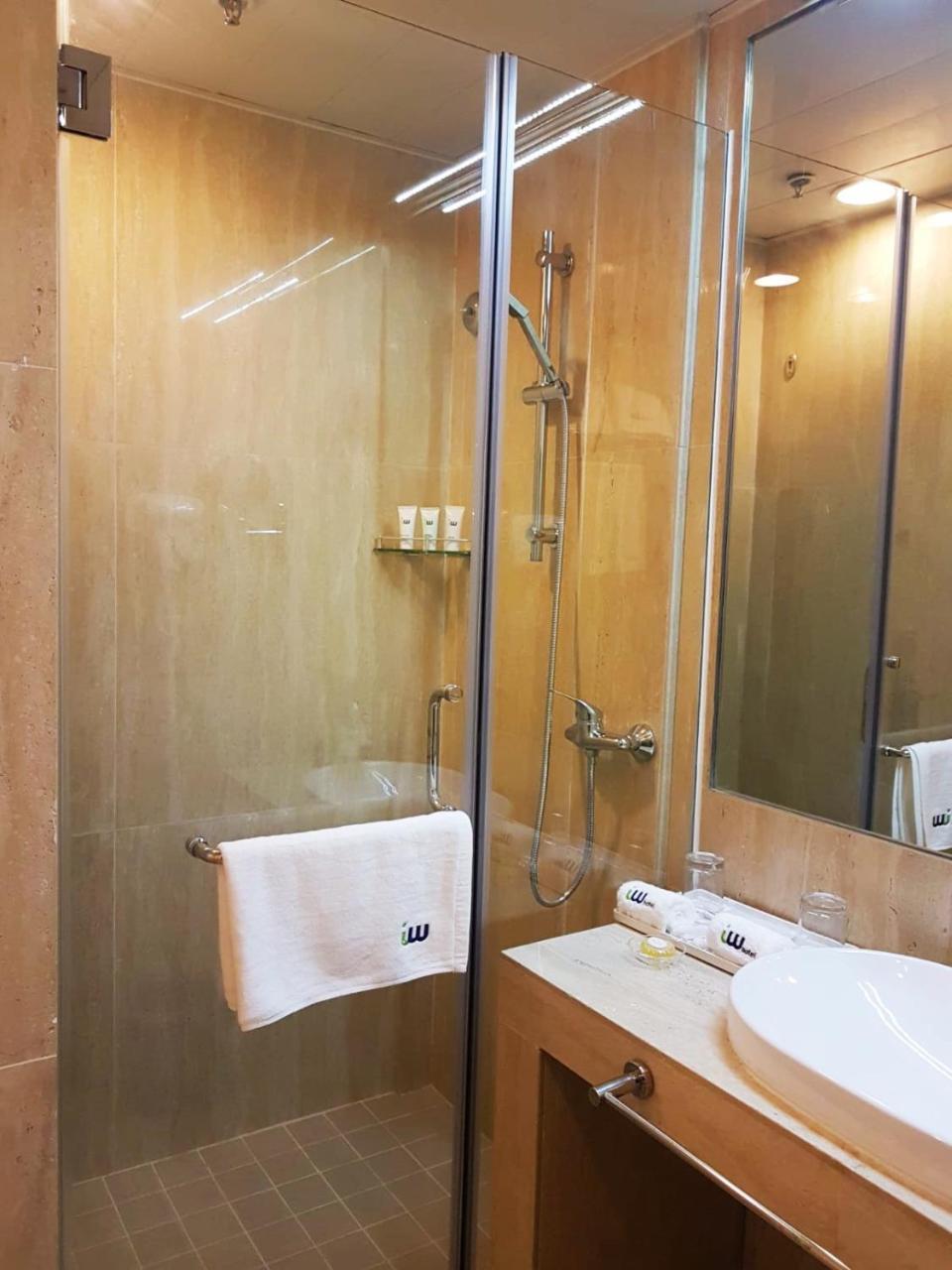 הונג קונג Iw Hotel מראה חיצוני תמונה